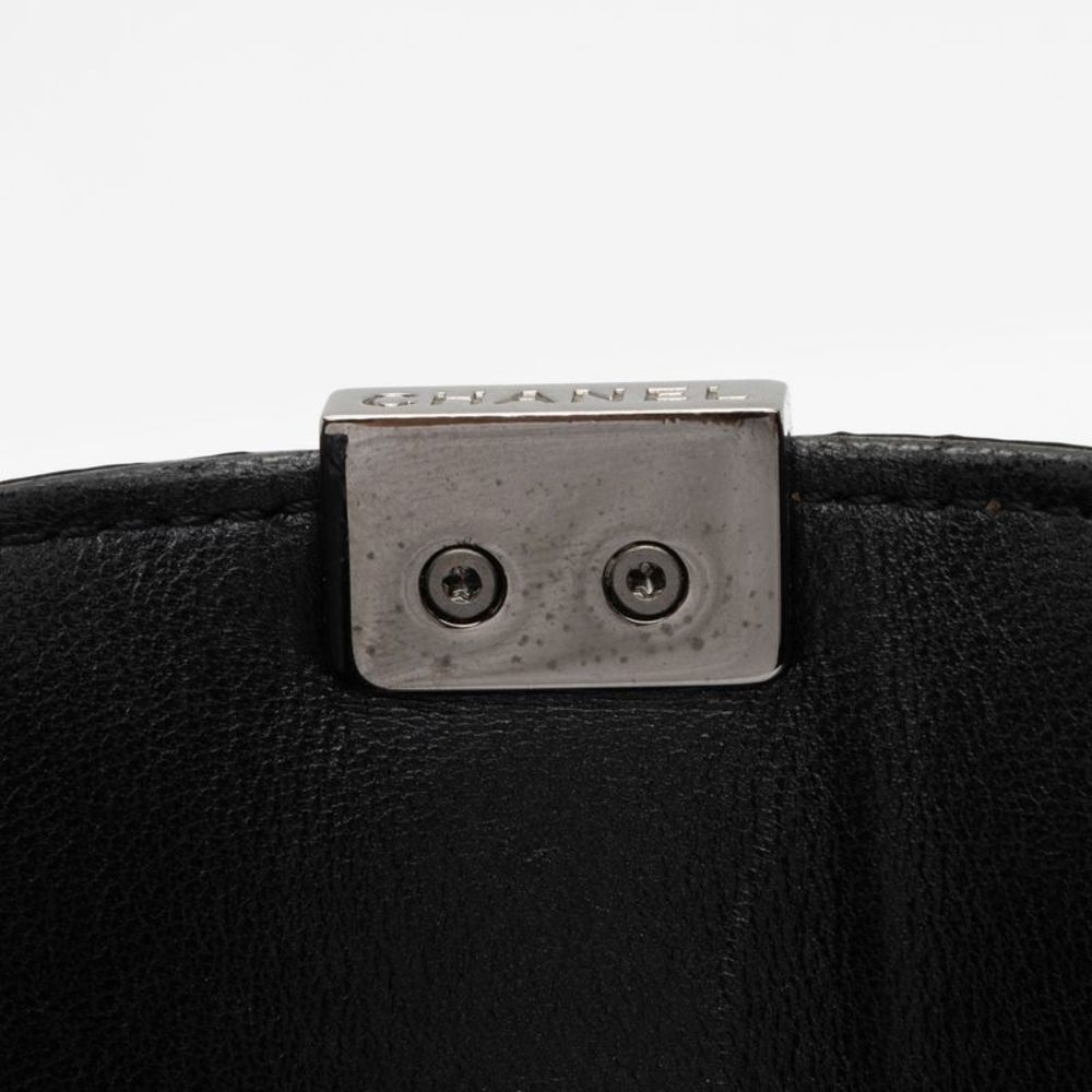 Chanel Patent Leather New Medium Boy Bag - Picture 12 of 15